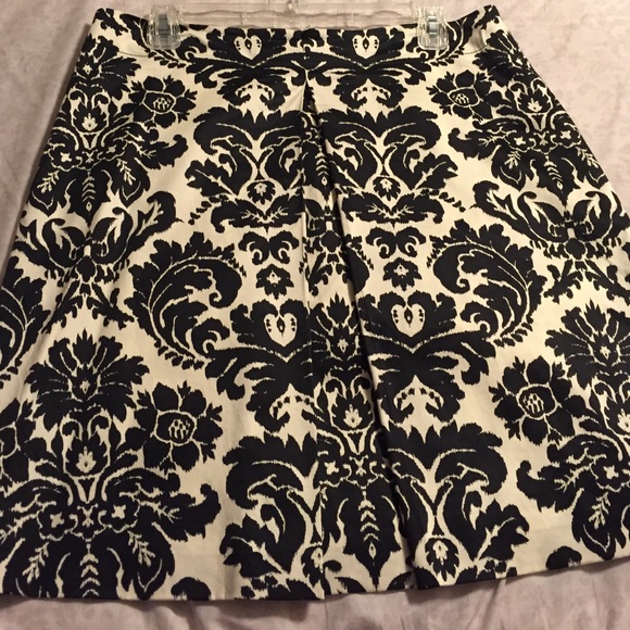 Ann Taylor Loft skirt