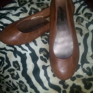 Brown nice flats