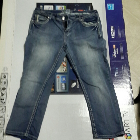 Capris