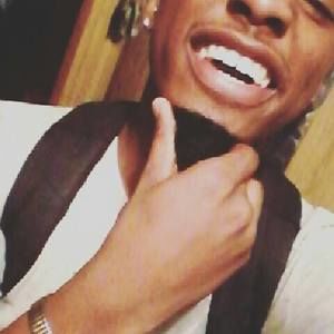 Meet your Posher, Akeem