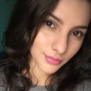 Meet your Posher, Rosa