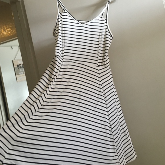 Dress - Picture 1 of 1