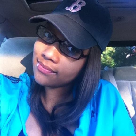 Meet your Posher, Simone - Picture 1 of 1