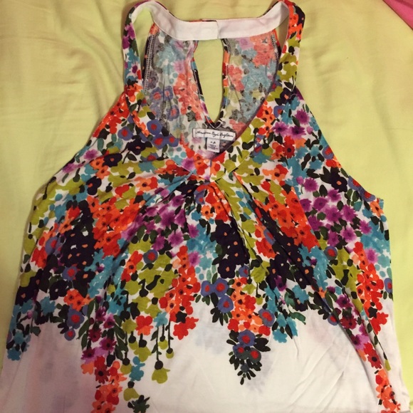 Floral tank