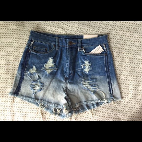 Hi-rise shorts