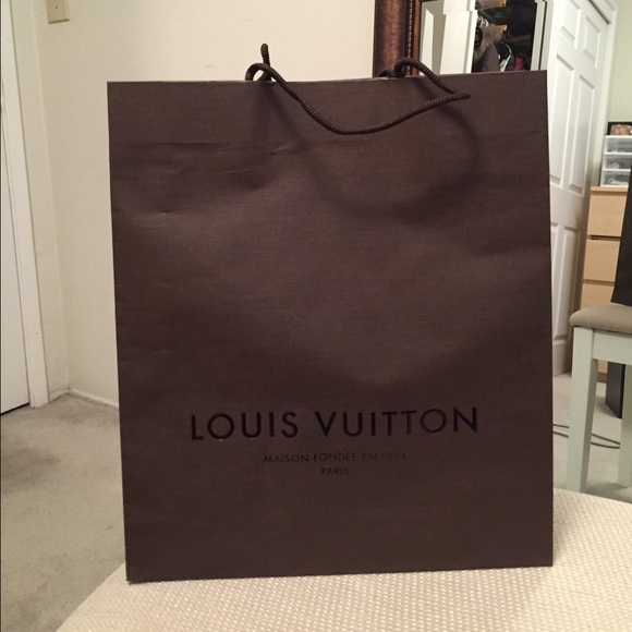 💕 Tall LV shopping bag ✨