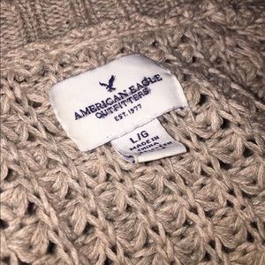 American Eagle knitted sweater
