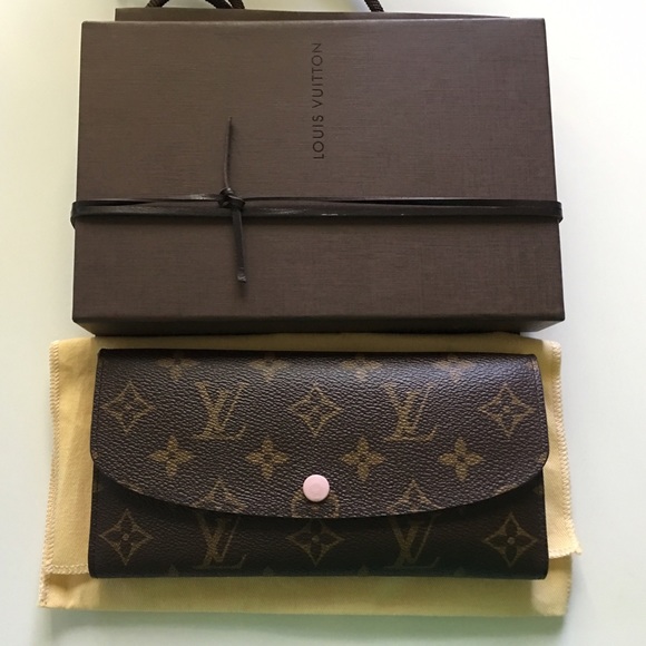 Louis Vuitton Rose Ballerine Emilie Wallet