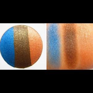 Mary Kay At Play Baked Eye Trio in Out of the Blue