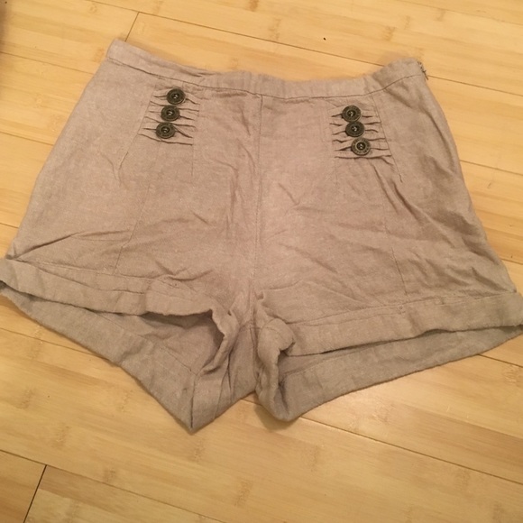 high rise f21 shorts