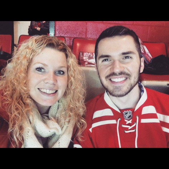 Meet your Posher, Tiffany - Picture 2 of 2