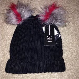 I-N-C Pom Pom beanie