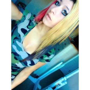 Meet your Posher, Taylør