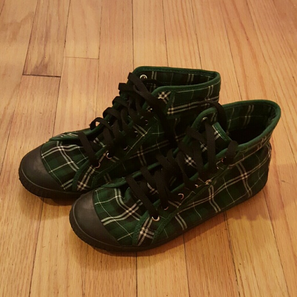 Cute Plaid Sneakers