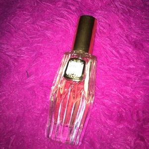 Chantilly Perfume