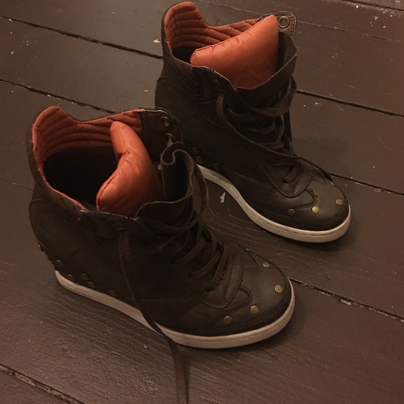 Cute boots!!!!