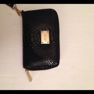 Beautiful Michael Kors Wallet