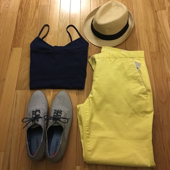 ⭐️GAP yellow pants⭐️
