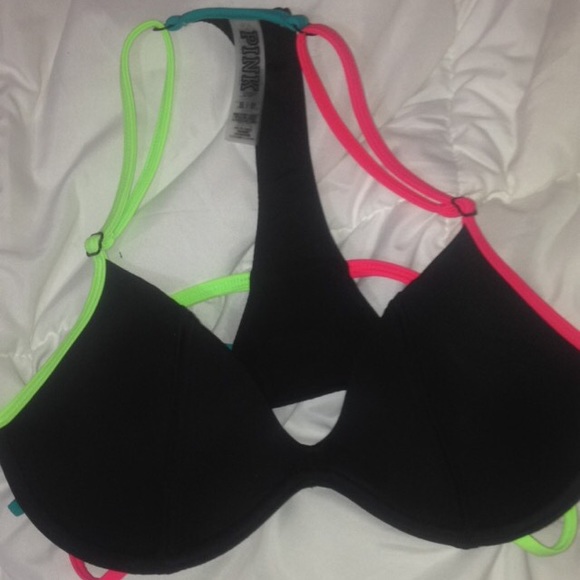 VS pink bathing suit