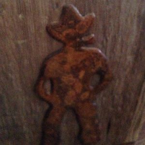 Meet your Posher, Shelby