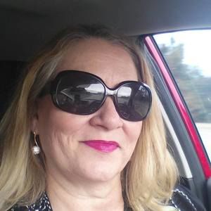 Meet your Posher, Vicki