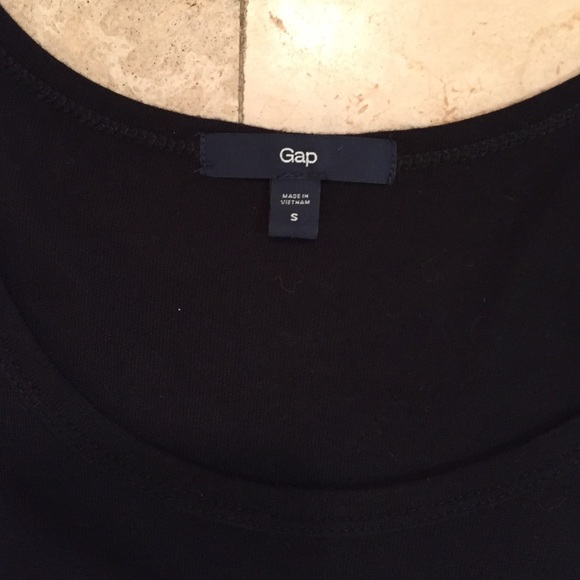 Gap T Shirt - Picture 2 of 3