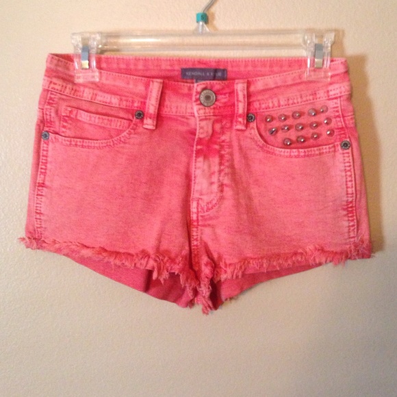Kendall and Kylie mid rise shorts