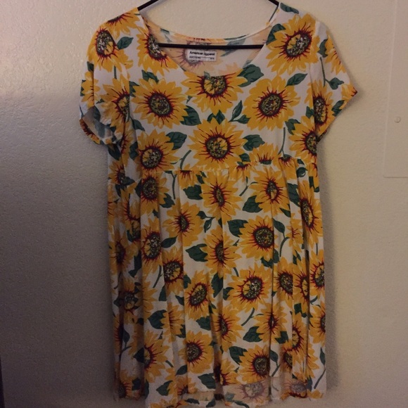 American Apparel Dresses & Skirts - 🌻✨American Apparel Sunflower Dress ✨🌻