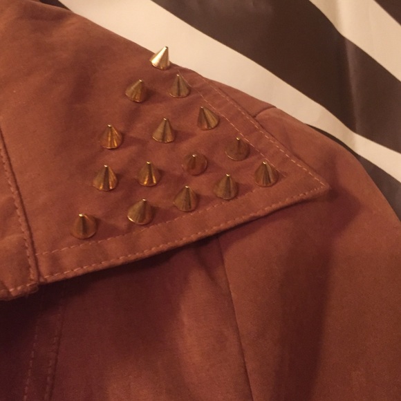 Brown studded blazer - Picture 2 of 4