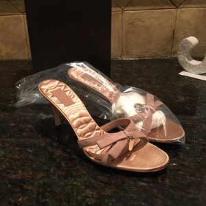 Brand new Gucci heals