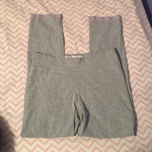 Abercrombie and Fitch grey leggings
