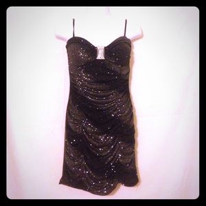 Black and grey short dress