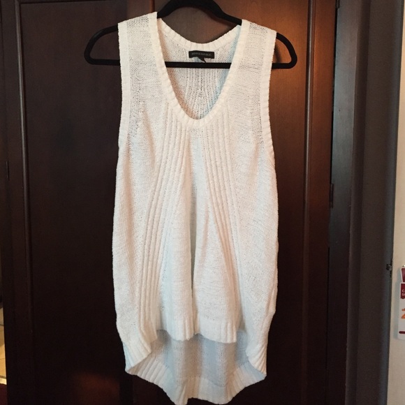 Banana Republic sleeveless sweater
