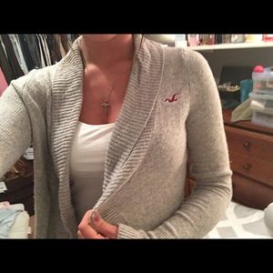 Hollister cardigan