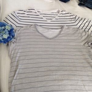 Men's v-neck striped shirts