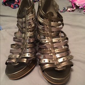 Madden Girl heels