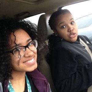 Meet your Posher, Ayanda