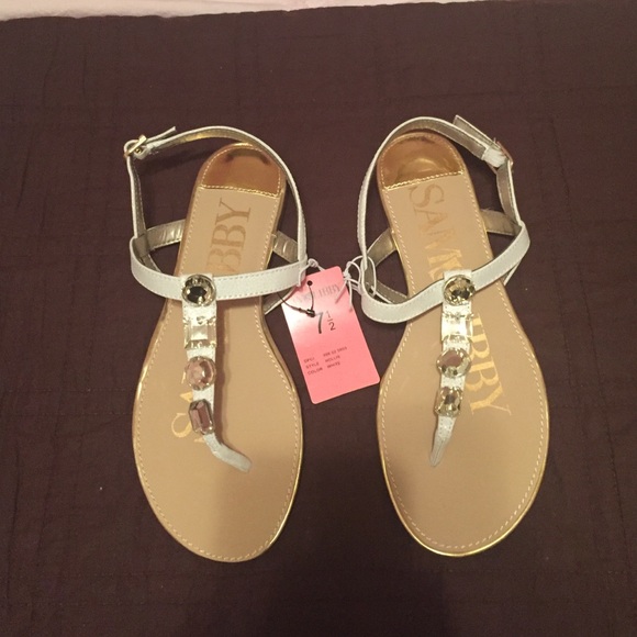 Beautiful brand new sandals!