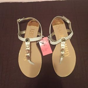 Beautiful brand new sandals!