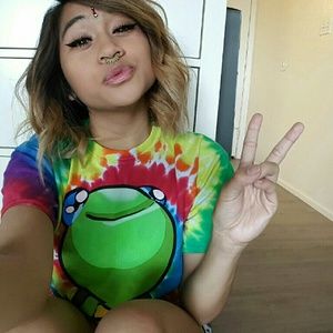 Meet your Posher, Dominique