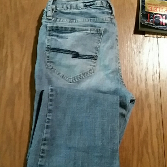 Boot cut jeans
