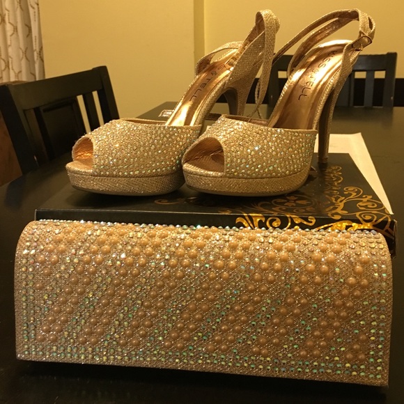 Champagne heels ( clutch not included )
