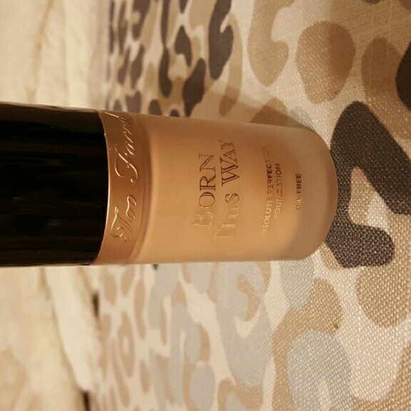 (Porcelain) too faced born this way foundation