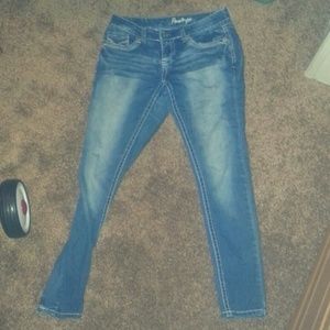 Skinny jeans