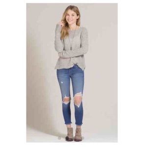 Hollister Ripped Jean Capris