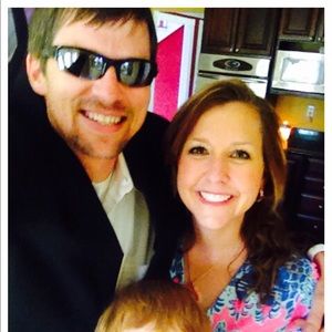 Meet your Posher, Amity