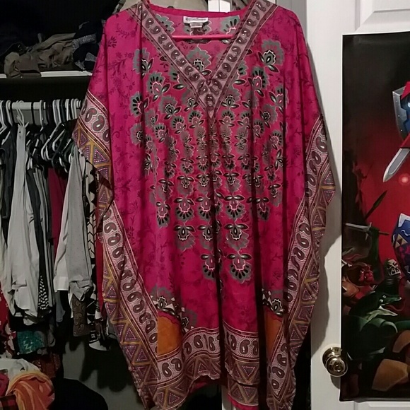 Beautiful caftan.