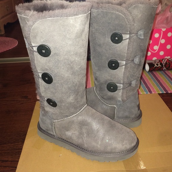 gray pair of ugg boots