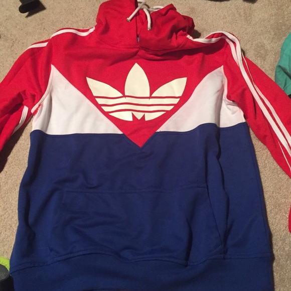 Adidas Sweatshirt