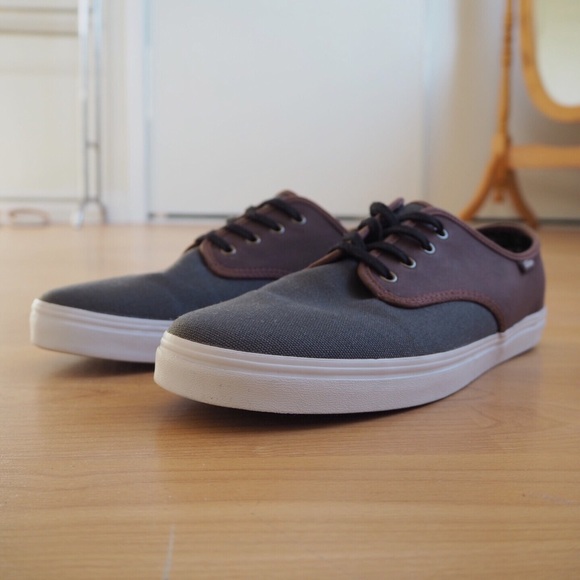 Vans Other - Mens 9.5 Vans Off the Wall